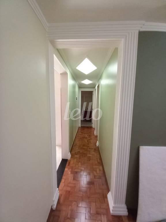 HALL DORMITÓRIOS de Apartamento à venda, Padrão com 64 m², 2 quartos e 1 vaga em Tucuruvi - São Paulo