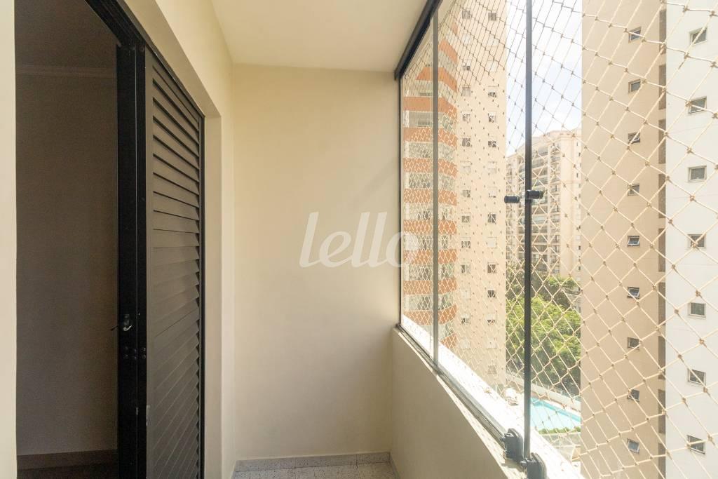 SACADA de Apartamento para alugar, Padrão com 96 m², 3 quartos e 2 vagas em Vila Mascote - São Paulo