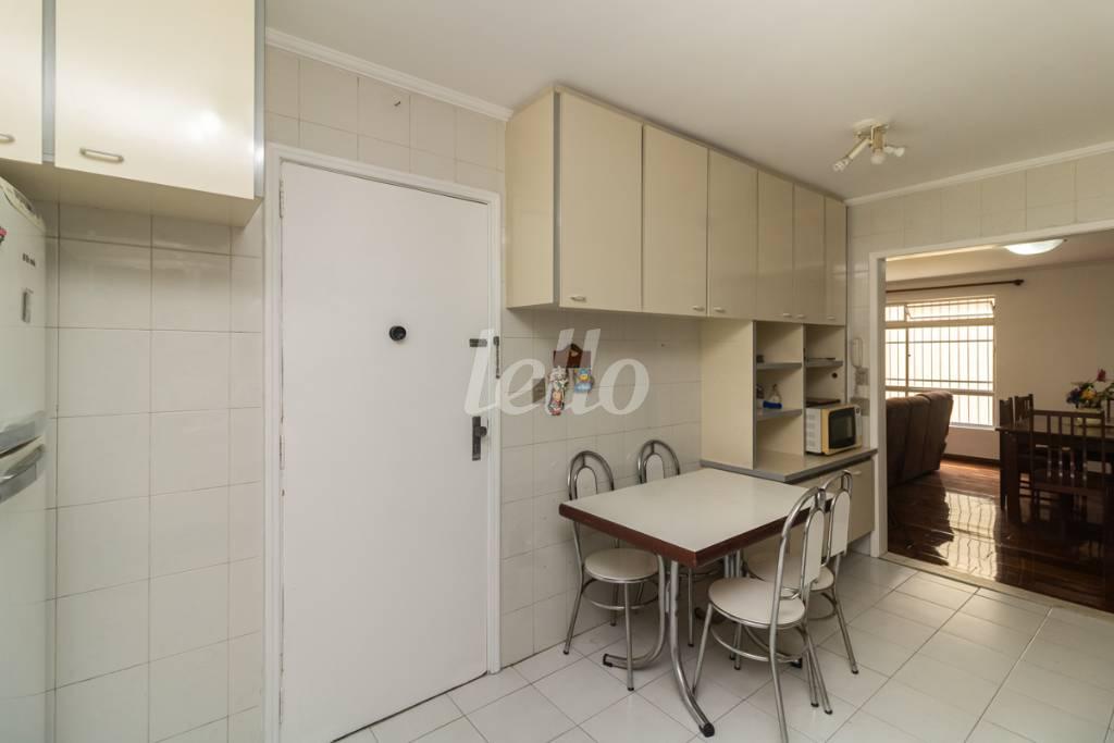 COZINHA de Apartamento à venda, Padrão com 180 m², 3 quartos e 1 vaga em Perdizes - São Paulo