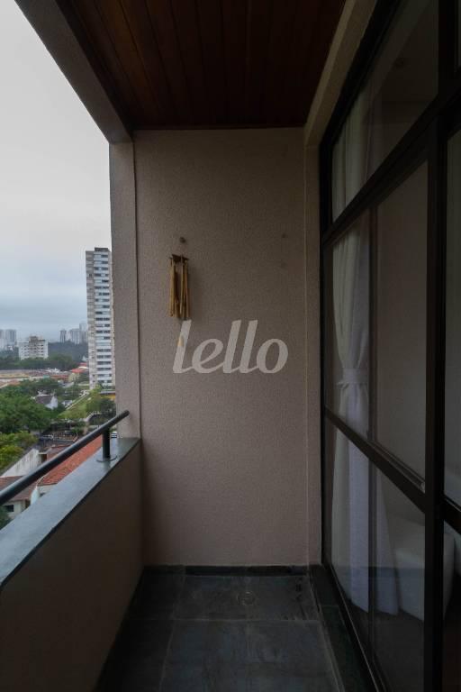 SACADA de Apartamento à venda, Padrão com 37 m², 1 quarto e 1 vaga em Vila Mariana - São Paulo