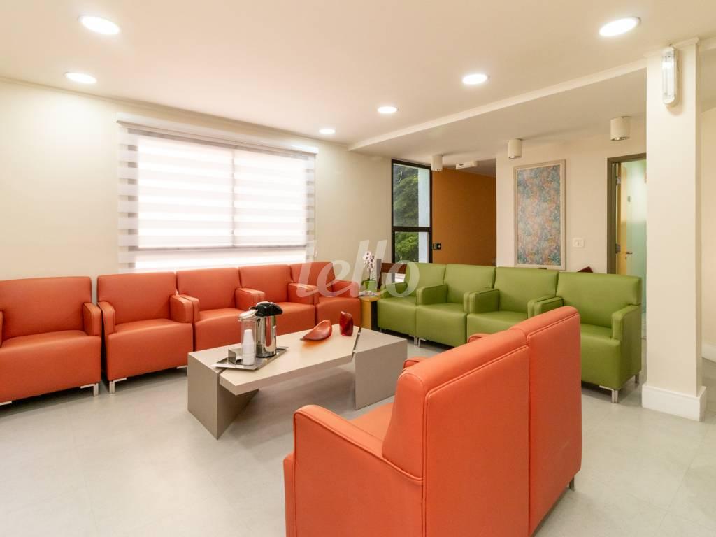 SALA de Casa para alugar, sobrado com 432 m², e 6 vagas em Jardim Paulista - São Paulo