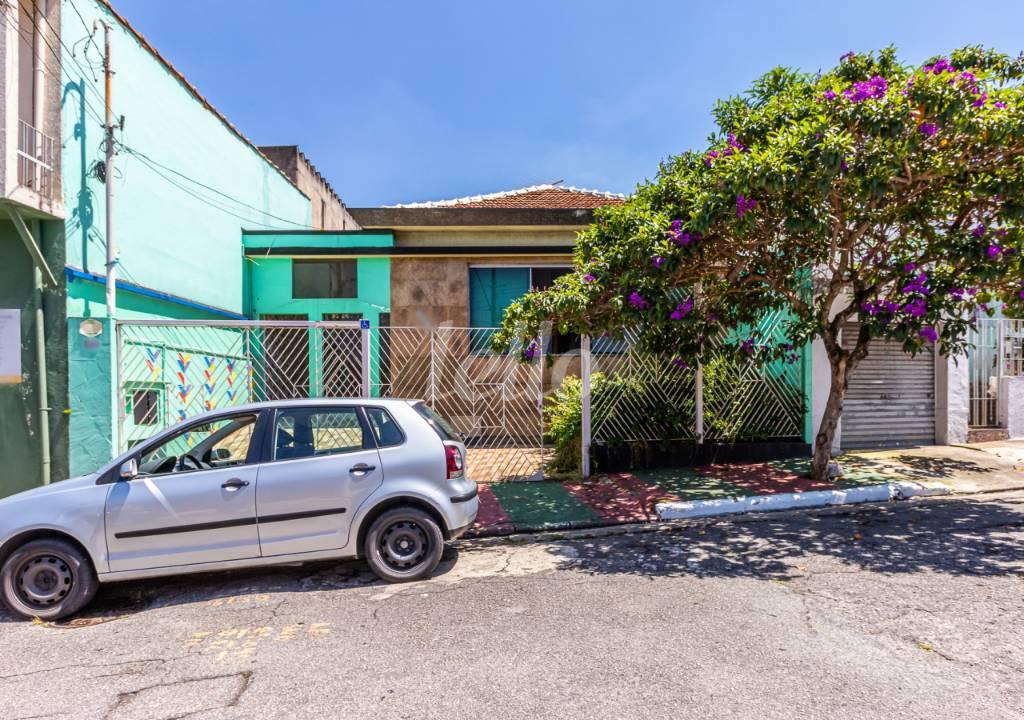 FACHADA de Casa para alugar, sobrado com 280 m², e 2 vagas em Vila Regente Feijó - São Paulo