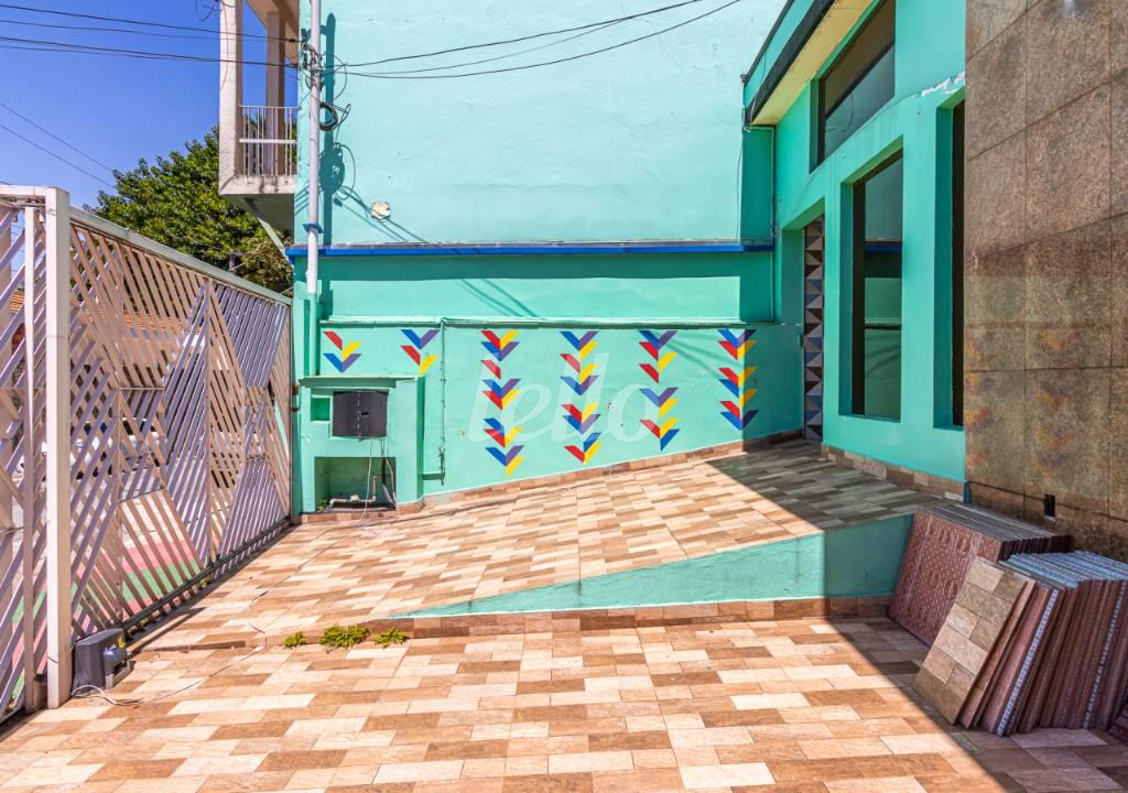 ÁREA EXTERNA de Casa para alugar, sobrado com 280 m², e 2 vagas em Vila Regente Feijó - São Paulo