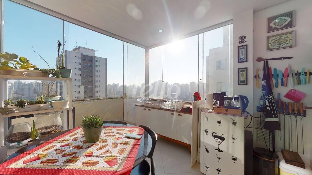 VARANDA GOURMET de Apartamento à venda, Padrão com 110 m², 3 quartos e 1 vaga em Vila da Saúde - São Paulo