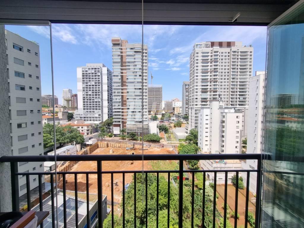 VISTA de Apartamento à venda, Padrão com 33 m², 1 quarto e em Vila Mariana - São Paulo