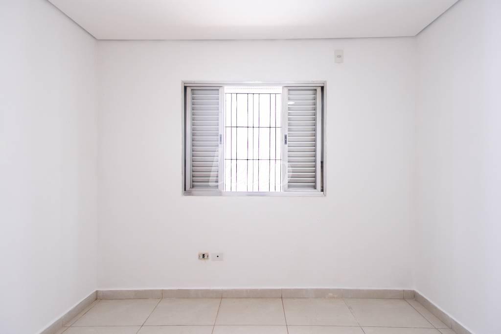 08DORMITORIO-2_001 de Casa para alugar, térrea com 127 m², 3 quartos e 2 vagas em Vila Azevedo - São Paulo