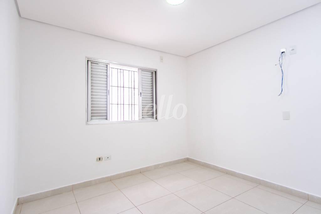 08DORMITORIO-2_003 de Casa para alugar, térrea com 127 m², 3 quartos e 2 vagas em Vila Azevedo - São Paulo