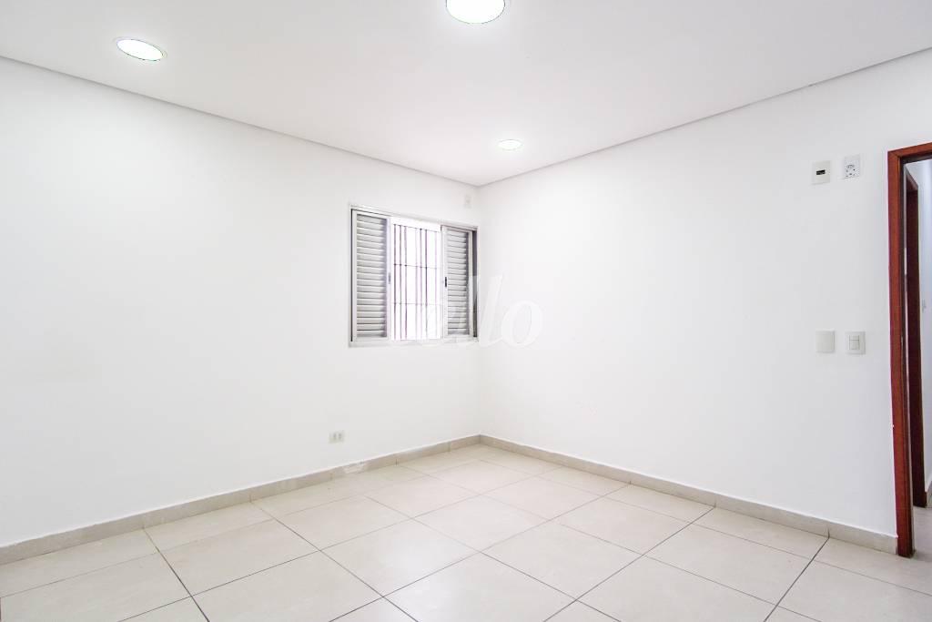 09DORMITORIO-3_001 de Casa para alugar, térrea com 127 m², 3 quartos e 2 vagas em Vila Azevedo - São Paulo