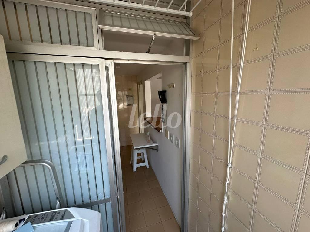 ÁREA DE SERVIÇO de Apartamento à venda, Padrão com 57 m², 1 quarto e 1 vaga em Indianópolis - São Paulo