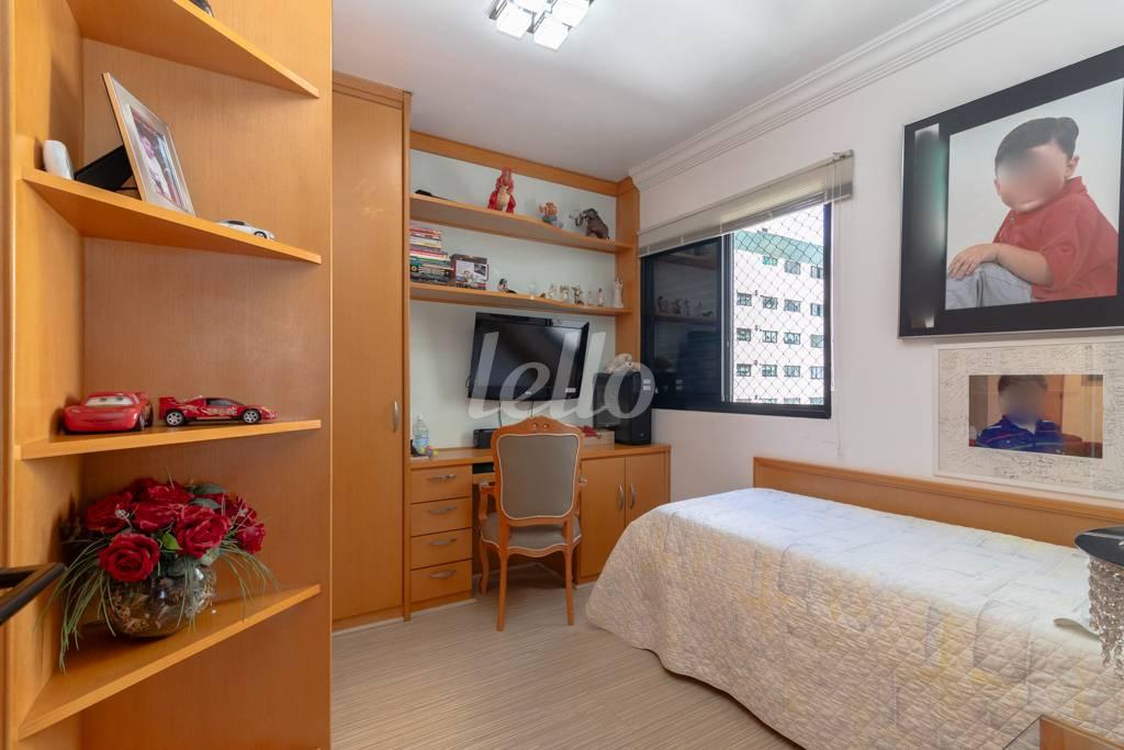11 - SUÍTE 1 de Apartamento à venda, Padrão com 126 m², 3 quartos e 3 vagas em Vila Regente Feijó - São Paulo