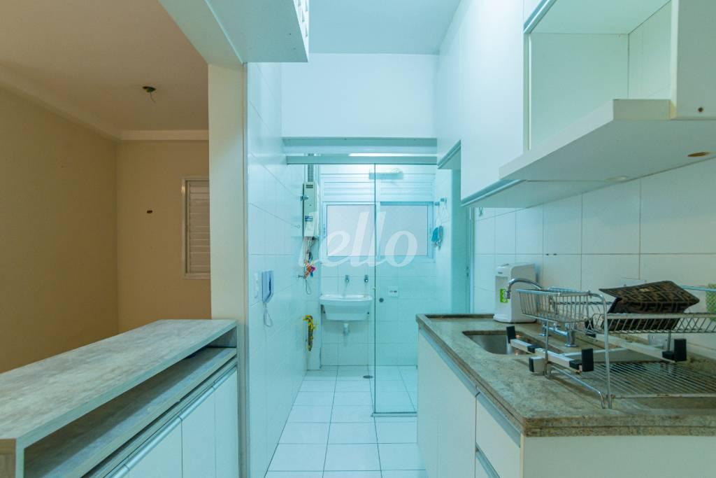 COZINHA de Apartamento à venda, Padrão com 77 m², 2 quartos e 2 vagas em Santa Cecília - São Paulo