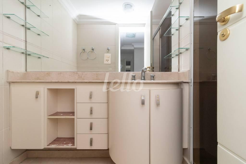 23 - SUÍTE 3 de Apartamento à venda, Padrão com 127 m², 3 quartos e 2 vagas em Vila Gomes Cardim - São Paulo