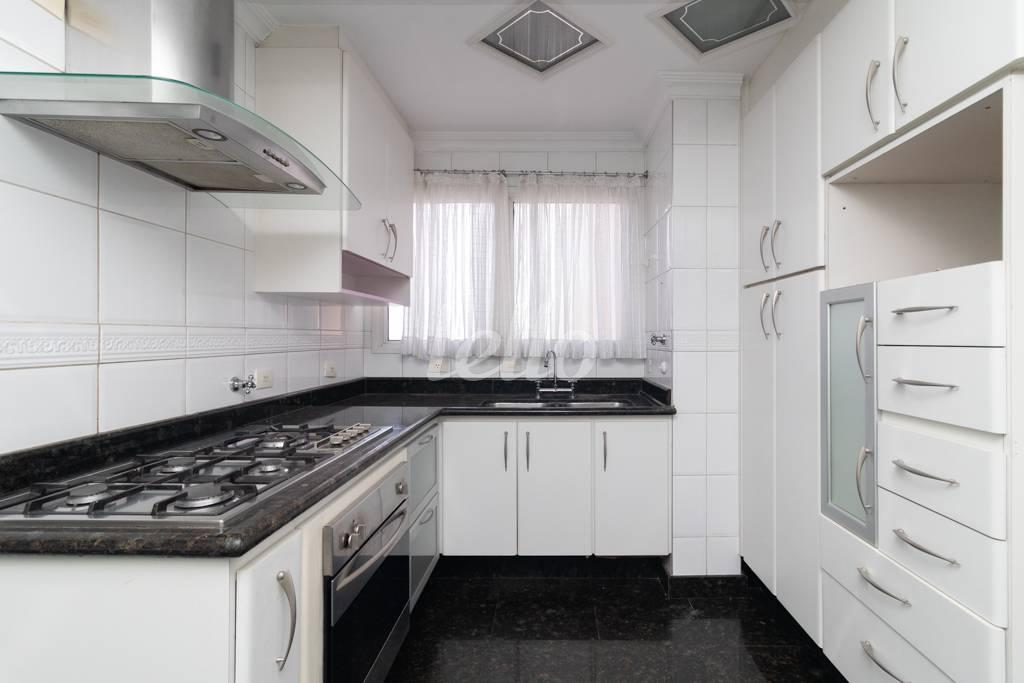 25  - COZINHA de Apartamento à venda, Padrão com 127 m², 3 quartos e 2 vagas em Vila Gomes Cardim - São Paulo