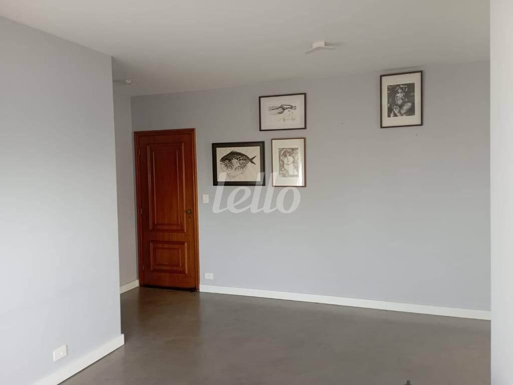 SALA de Apartamento à venda, Padrão com 110 m², 3 quartos e 2 vagas em Ipiranga - São Paulo