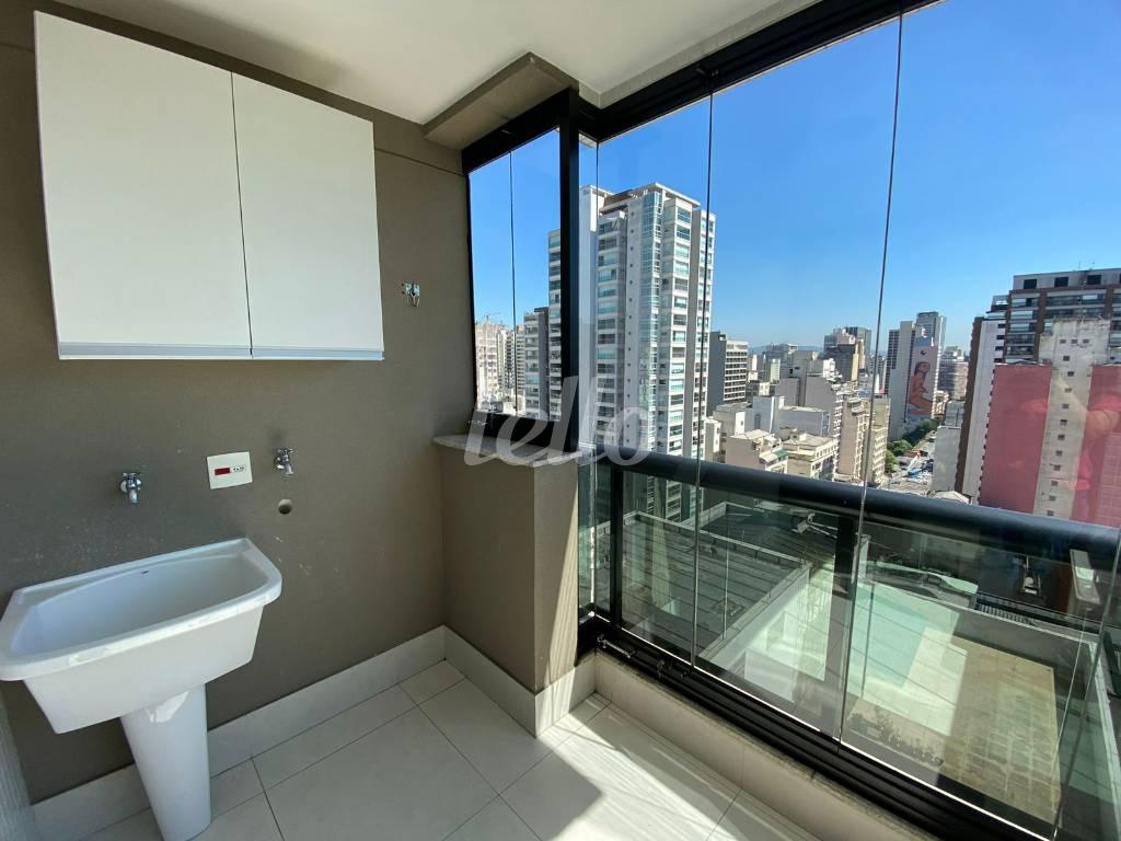 AREA DE SERVIÇO de Apartamento para alugar, Padrão com 38 m², 1 quarto e 1 vaga em Bela Vista - São Paulo