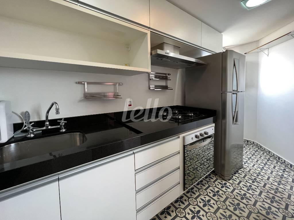 COZINHA de Apartamento para alugar, Padrão com 82 m², 2 quartos e 1 vaga em Pinheiros - São Paulo