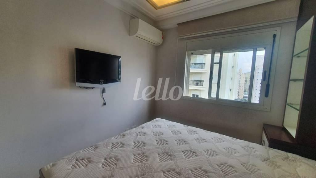 SUÍTE de Apartamento para alugar, Padrão com 72 m², 2 quartos e 2 vagas em Indianópolis - São Paulo