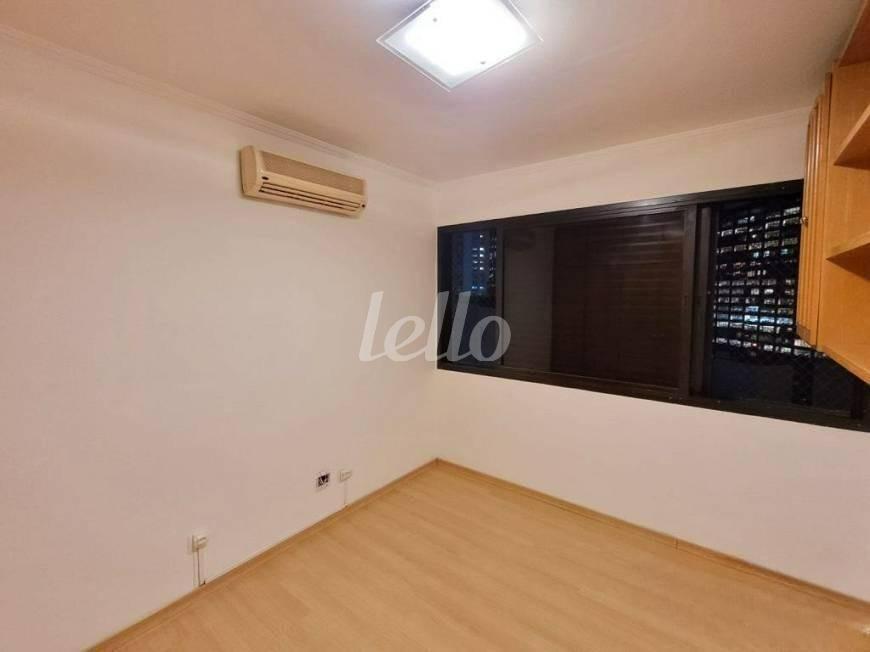 DORMITORIO 2 de Apartamento para alugar, Padrão com 143 m², 4 quartos e 2 vagas em Itaim Bibi - São Paulo