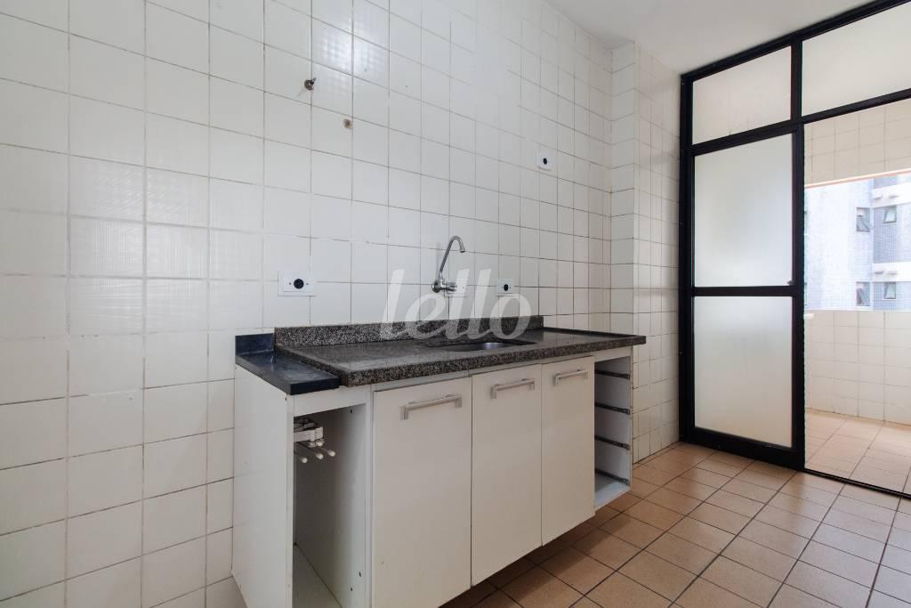 COZINHA de Apartamento para alugar, Padrão com 69 m², 3 quartos e 1 vaga em Vila Zelina - São Paulo