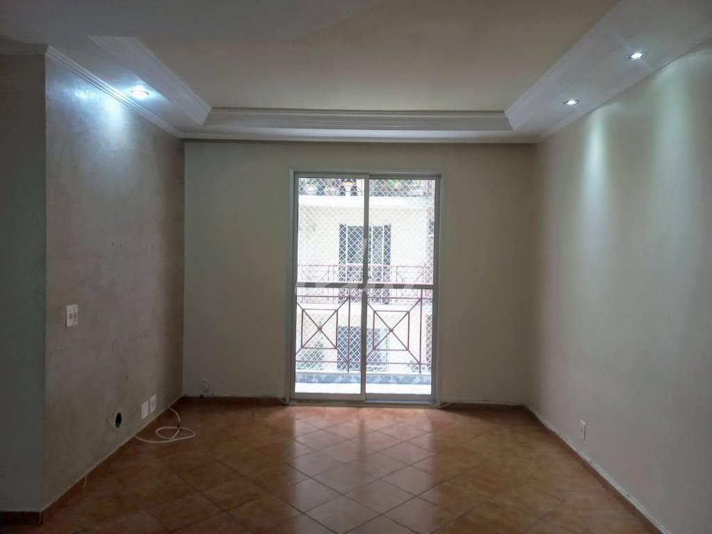 SALA DOIS AMBIENTES de Apartamento à venda, Padrão com 63 m², 2 quartos e 1 vaga em Vila Mazzei - São Paulo