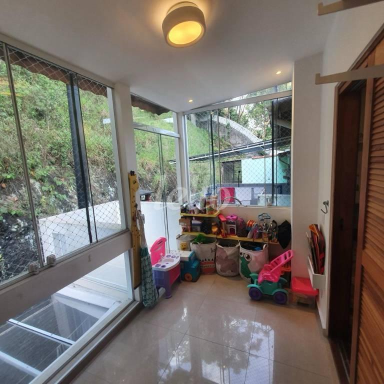 QUARTO B de Casa à venda, sobrado com 90 m², 2 quartos e 1 vaga em Horto Florestal - São Paulo