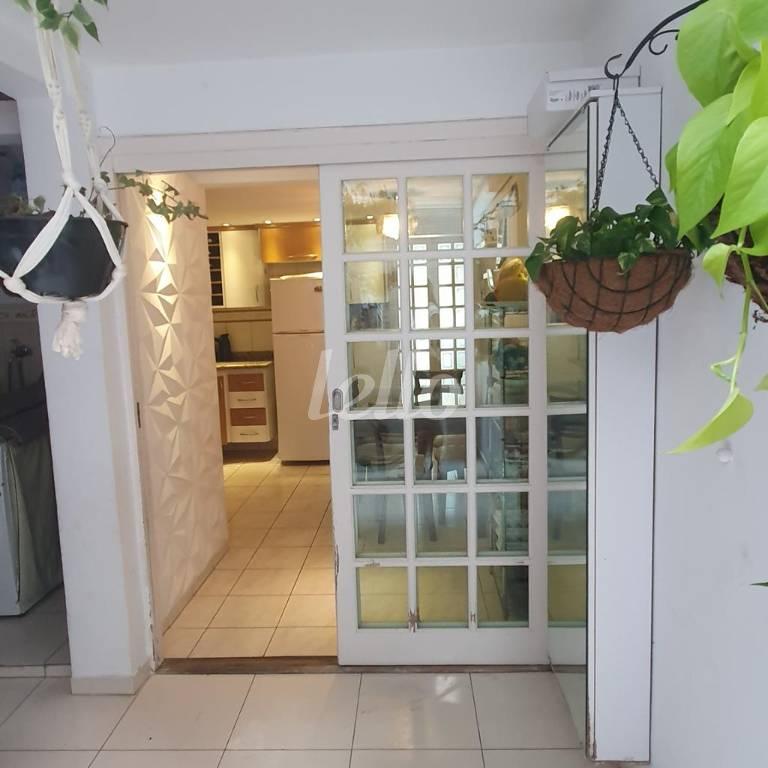 QUINTAL de Casa à venda, sobrado com 90 m², 2 quartos e 1 vaga em Horto Florestal - São Paulo