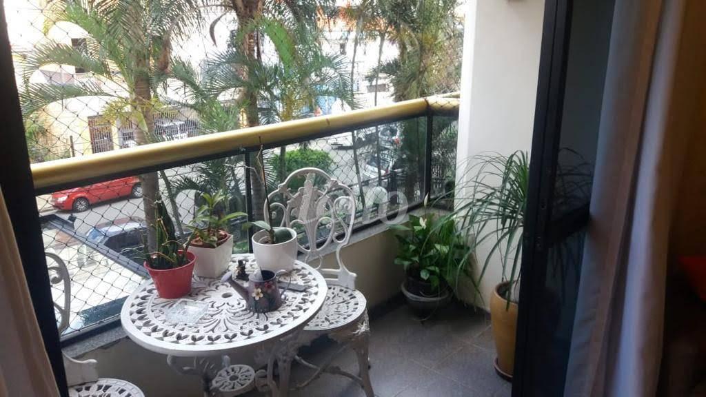 SACADA de Apartamento à venda, Padrão com 95 m², 3 quartos e 1 vaga em Vila Azevedo - São Paulo