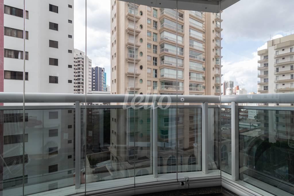 SACADA DA SUÍTE 4 de Apartamento à venda, Padrão com 257 m², 4 quartos e 5 vagas em Tatuapé - São Paulo