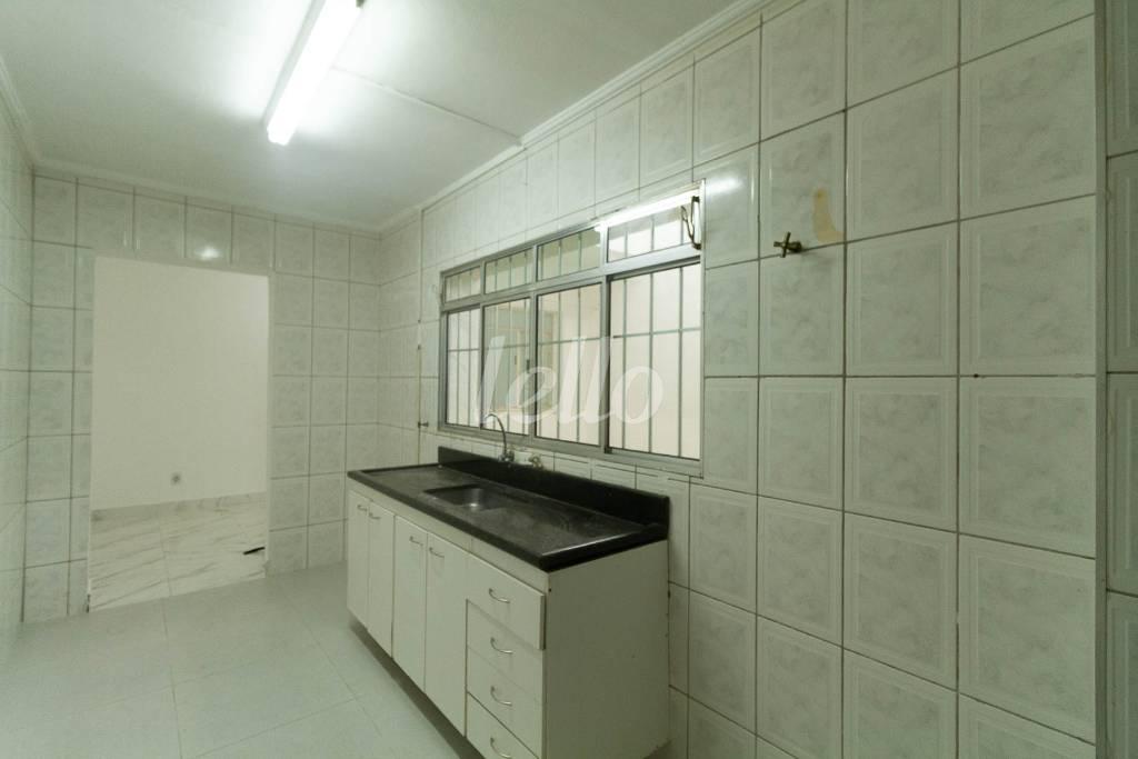 COZINHA de Casa para alugar, sobrado com 140 m², 3 quartos e 1 vaga em Vila Gomes Cardim - São Paulo