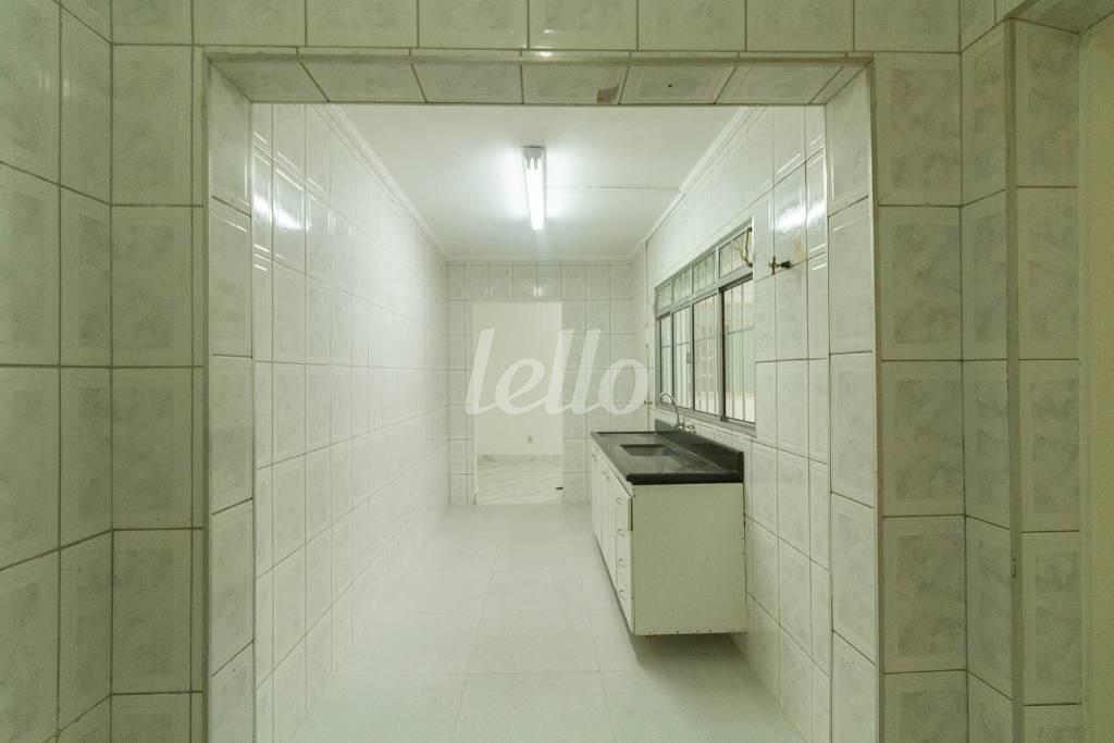 COZINHA de Casa para alugar, sobrado com 140 m², 3 quartos e 1 vaga em Vila Gomes Cardim - São Paulo