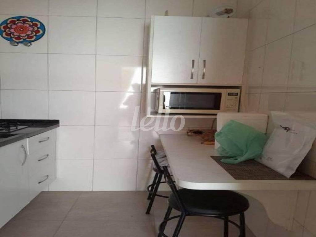 COPA de Casa para alugar, sobrado com 145 m², e 3 vagas em Vila Paulicéia - São Paulo