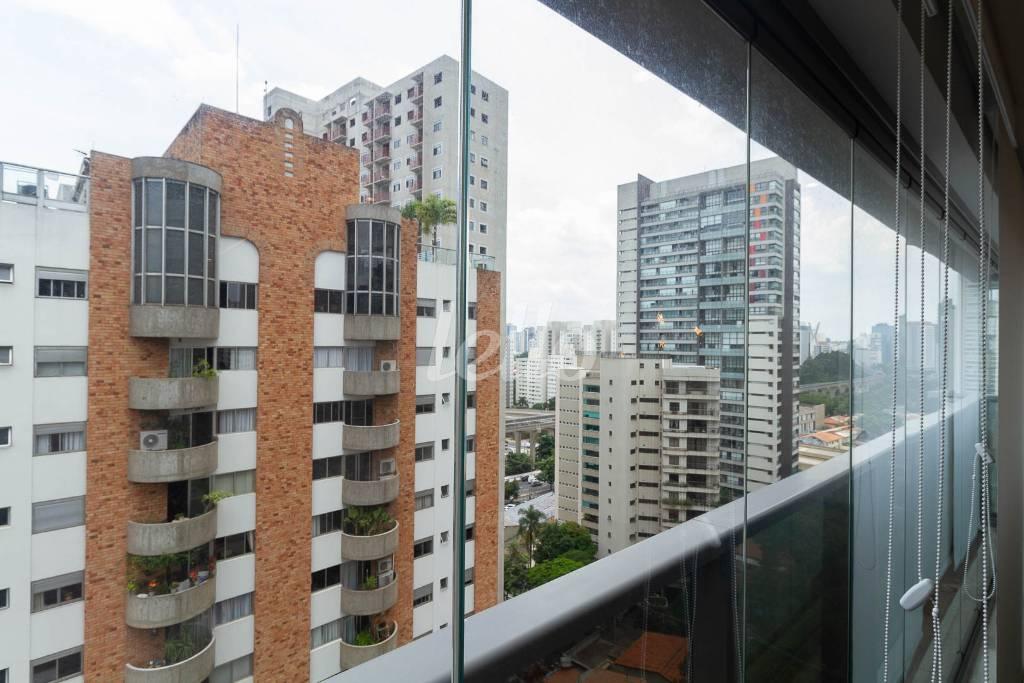 SACADA de Apartamento para alugar, Padrão com 192 m², 3 quartos e 4 vagas em Campo Belo - São Paulo