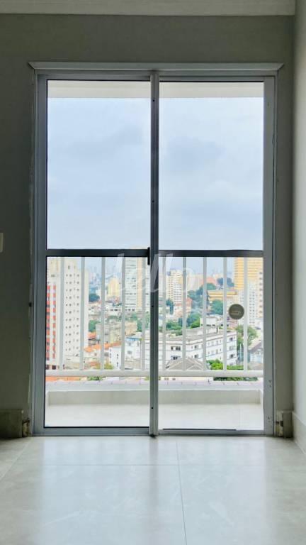 SALA de Apartamento à venda, Padrão com 57 m², 2 quartos e 1 vaga em Cambuci - São Paulo