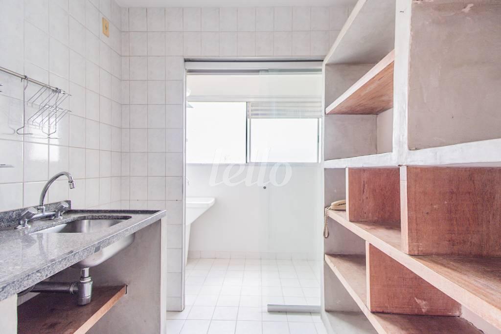 COZINHA de Apartamento para alugar, Padrão com 53 m², 1 quarto e 1 vaga em Chácara Califórnia - São Paulo