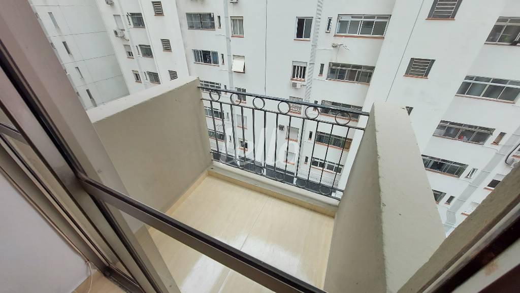 SACADA de Apartamento para alugar, Padrão com 35 m², 1 quarto e 1 vaga em Jardim Paulista - São Paulo