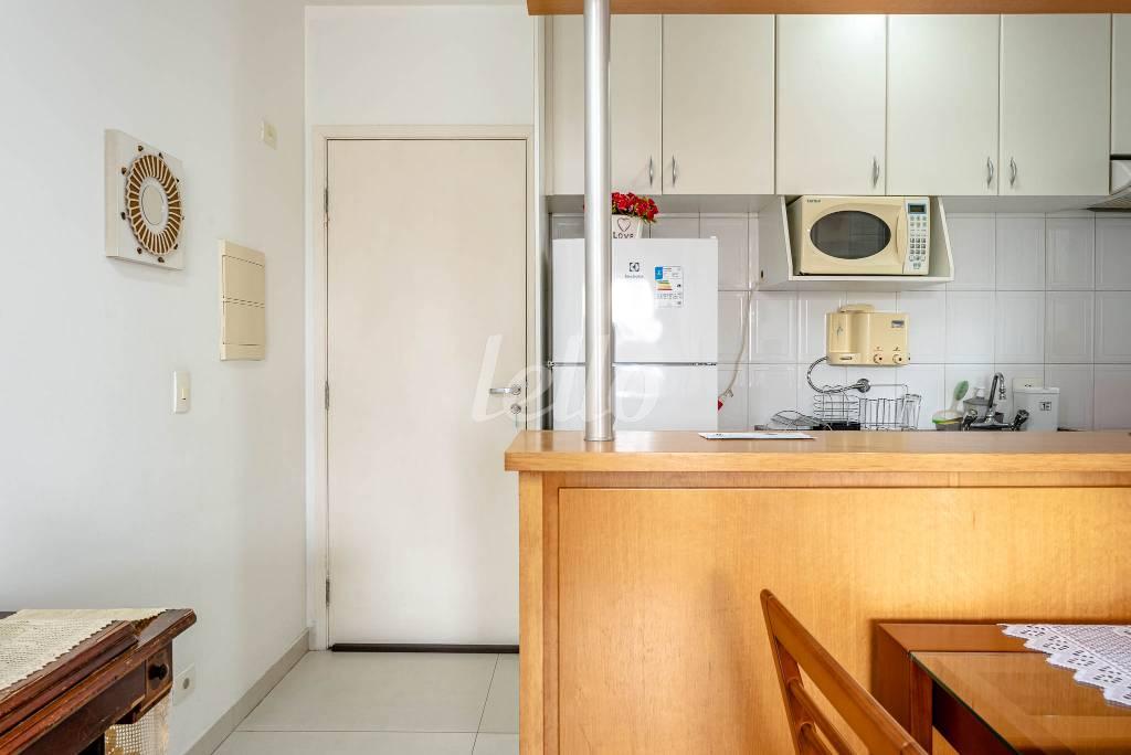 06COZINHA_001 de Apartamento para alugar, Padrão com 53 m², 2 quartos e 2 vagas em Vila Gomes Cardim - São Paulo