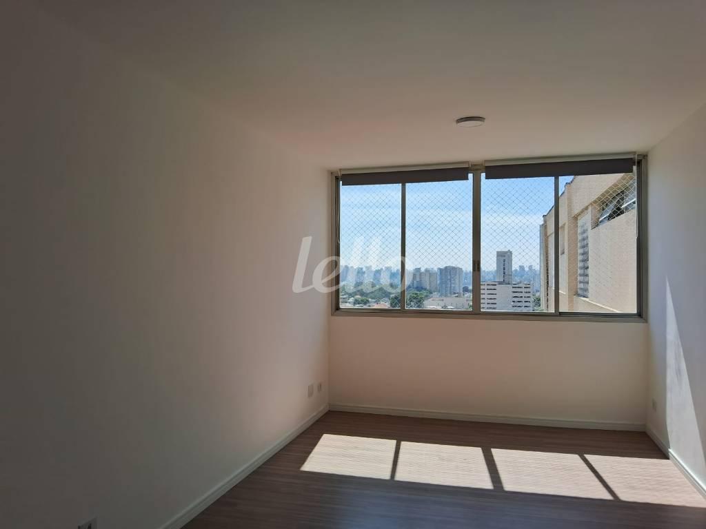 SALA de Apartamento para alugar, Padrão com 75 m², 2 quartos e 1 vaga em Cambuci - São Paulo