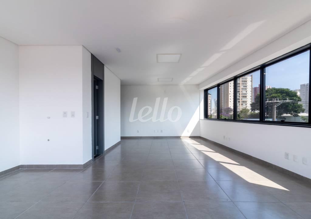 SOBRELOJA de Sobreloja para alugar, Padrão com 45 m², e em Vila Mascote - São Paulo
