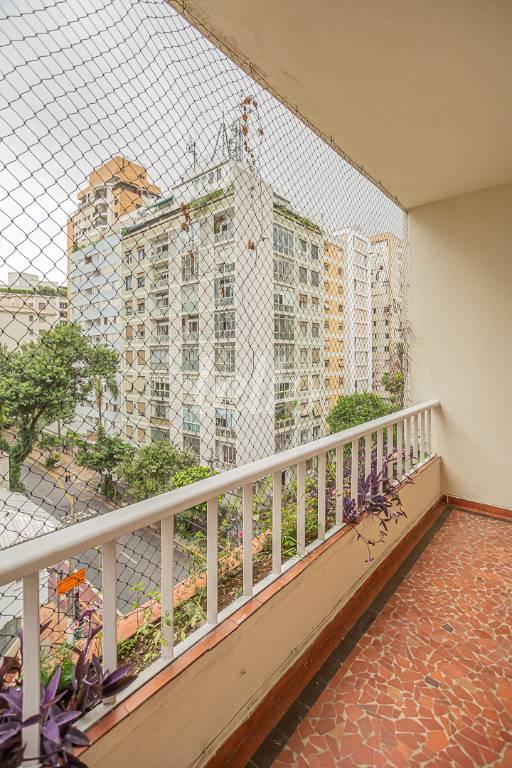 SACADA de Apartamento para alugar, Padrão com 150 m², 3 quartos e em Higienópolis - São Paulo