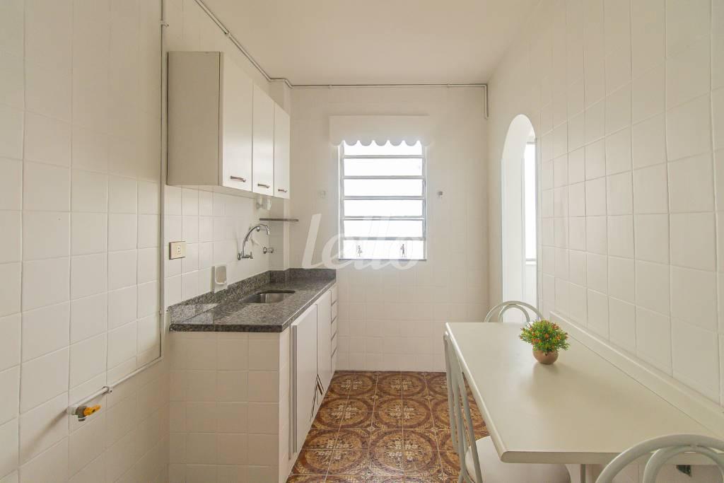 COZINHA de Apartamento para alugar, Padrão com 63 m², 2 quartos e em Paraíso - São Paulo