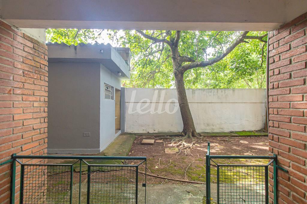 SACADA de Apartamento para alugar, Padrão com 60 m², 1 quarto e em Jardim Patente Novo - São Paulo