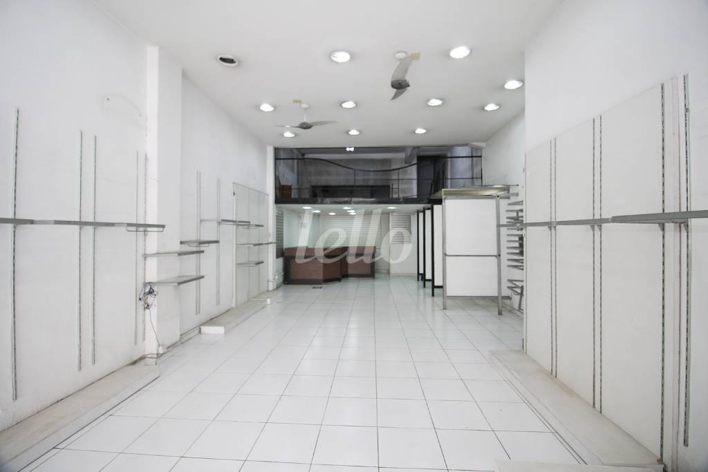 LOJA de Loja para alugar, Padrão com 105 m², e em Mirandopolis - São Paulo