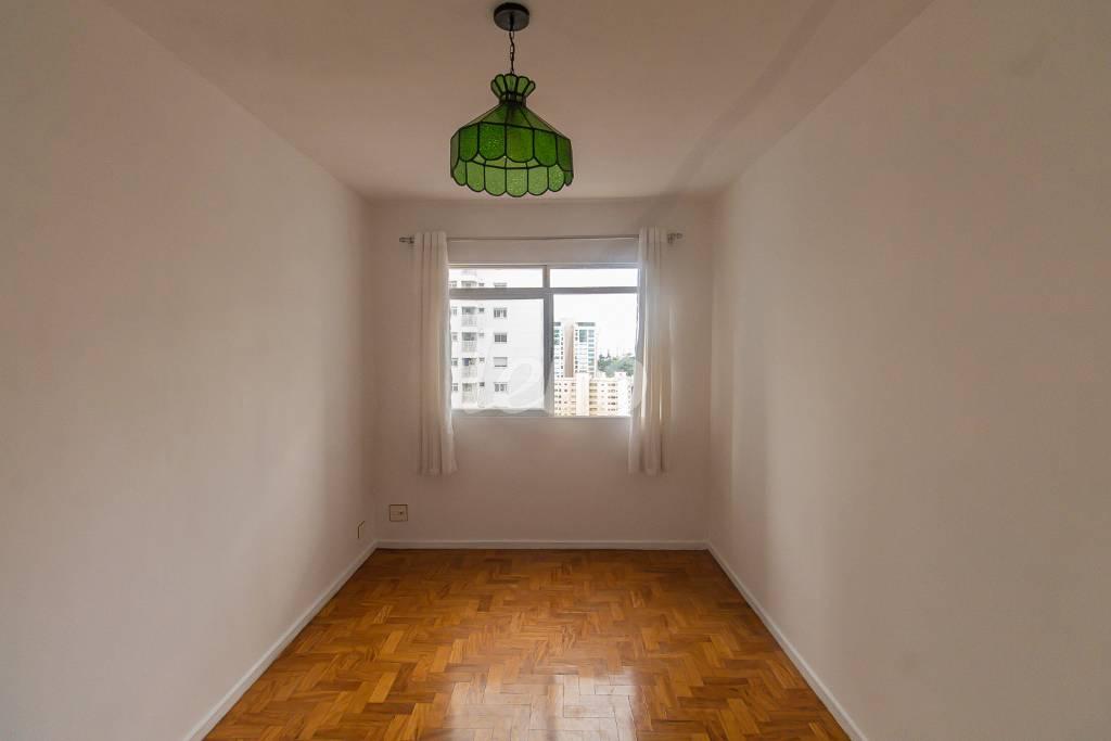 SALA de Apartamento para alugar, Padrão com 63 m², 2 quartos e em Paraíso - São Paulo