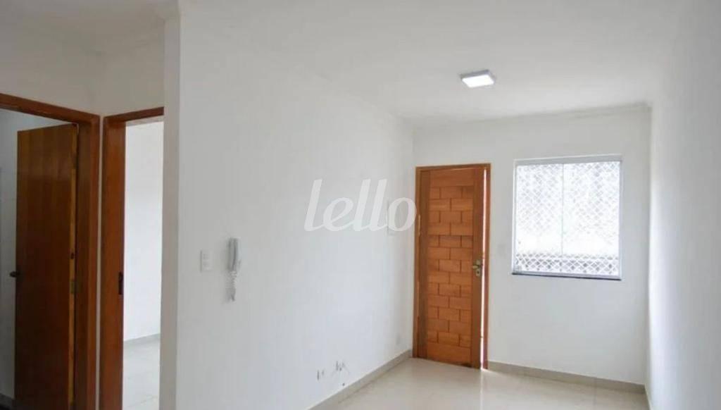 1 de Casa à venda, em condomínio - térrea com 24 m², 1 quarto e 1 vaga em Penha de França - São Paulo
