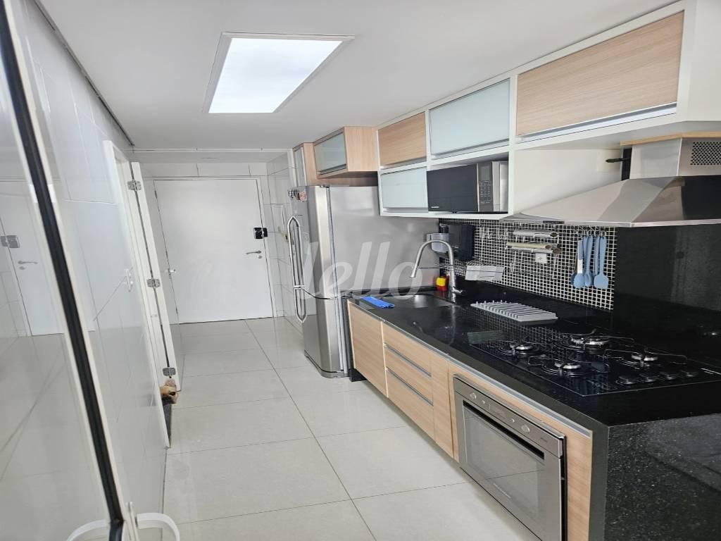 COZINHA de Apartamento à venda, Padrão com 100 m², 3 quartos e 2 vagas em Chácara Inglesa - São Paulo
