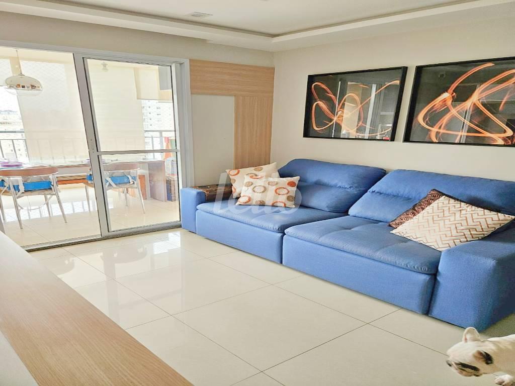 LIVING de Apartamento à venda, Padrão com 100 m², 3 quartos e 2 vagas em Chácara Inglesa - São Paulo