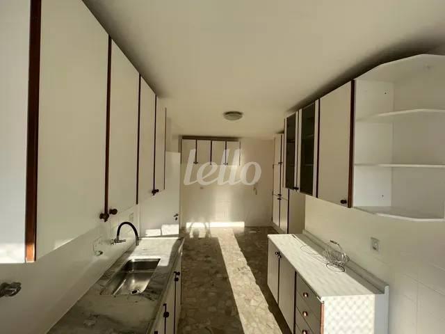 COZINHA de Apartamento para alugar, Padrão com 76 m², 2 quartos e 1 vaga em Vila Mariana - São Paulo