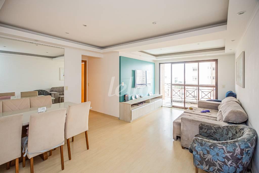 SALA de Apartamento para alugar, Padrão com 108 m², 3 quartos e 3 vagas em Saúde - São Paulo