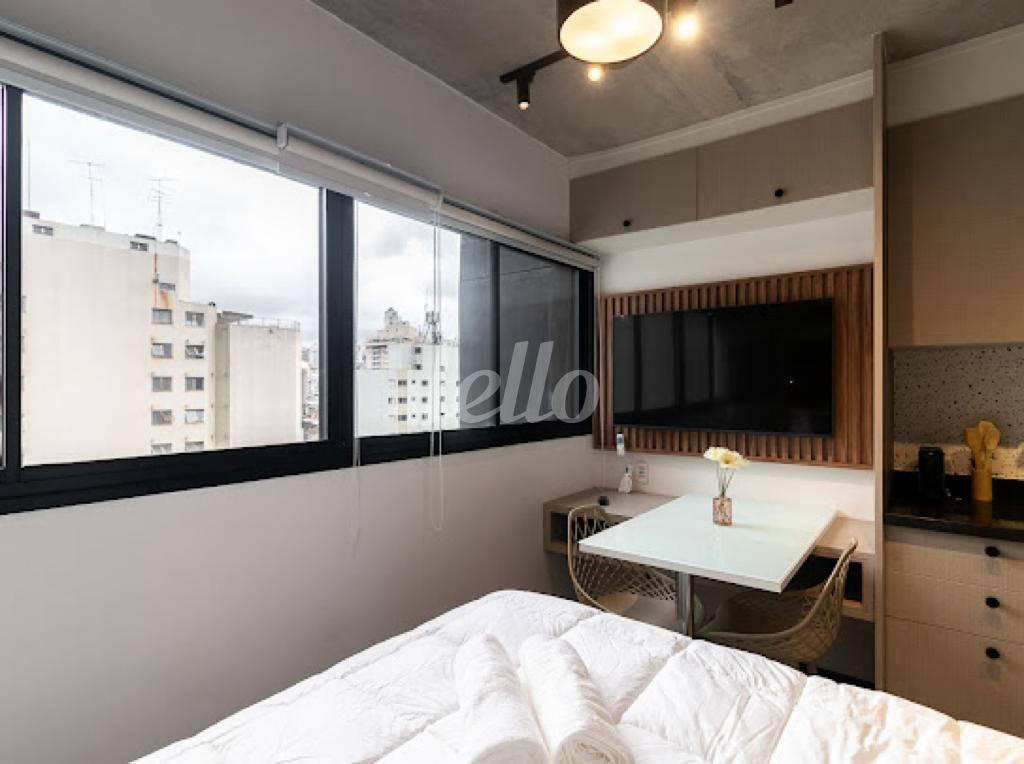 SALA de Apartamento para alugar, Studio com 18 m², 1 quarto e em Bela Vista - São Paulo