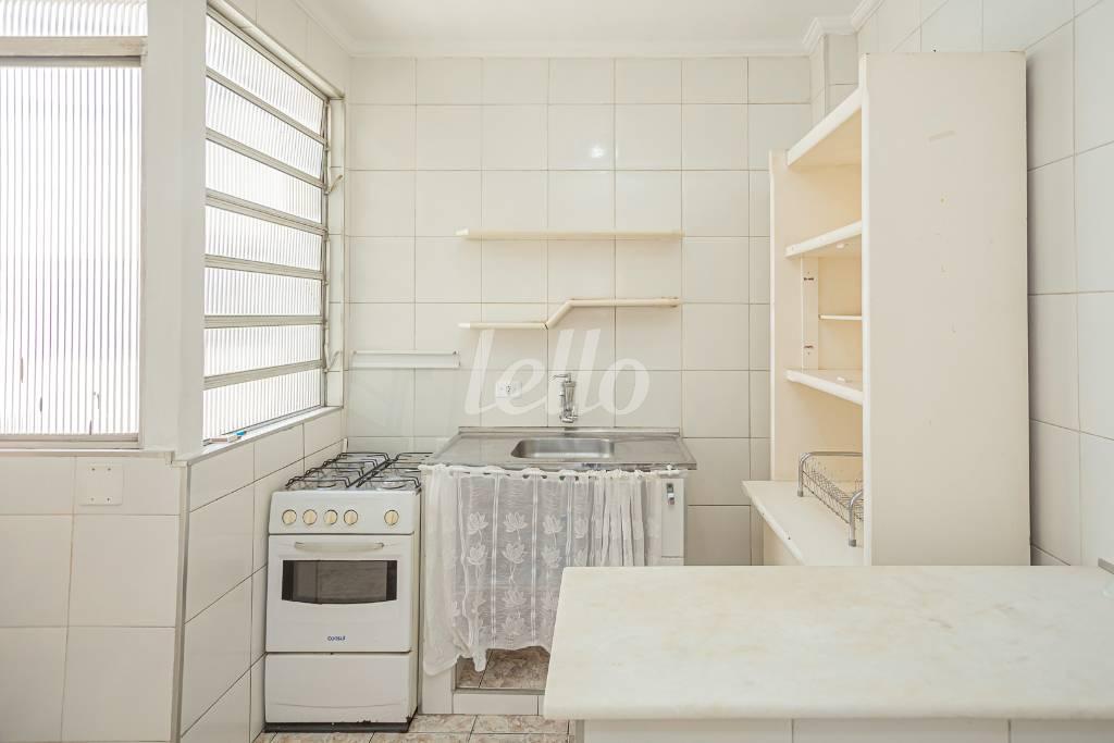 COZINHA de Apartamento à venda, Padrão com 73 m², 3 quartos e 1 vaga em Pinheiros - São Paulo